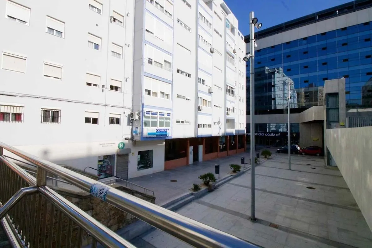Apartment Lightbooking Estadio Cadiz